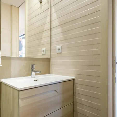 Elegant Ballet House Near Metro Downtown Ac Apartment *