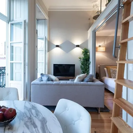 Luxury House Downtown Apartment