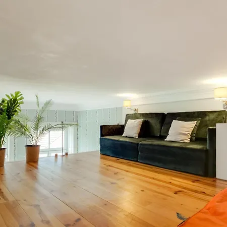 Elegant Ballet House Near Metro Downtown Ac