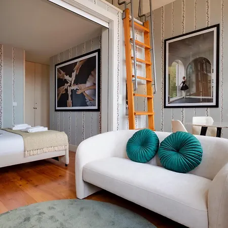Elegant Ballet House Near Metro Downtown Ac Porto